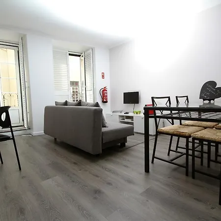 Alfama Right Point Лиссабон