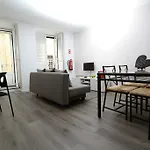 Alfama Right Point Лиссабон