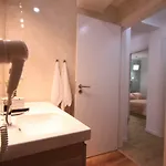 Alfama Right Point Апартаменты *