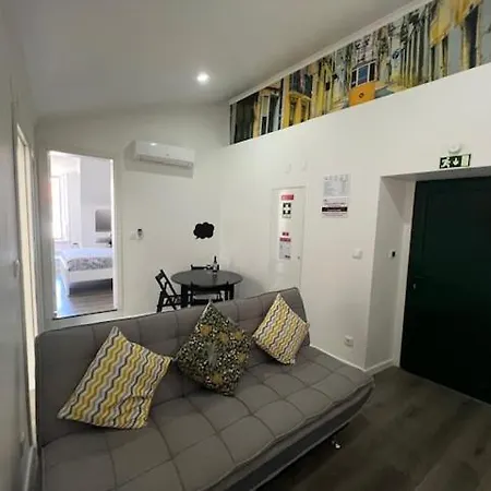 Διαμέρισμα Alfama Right Point