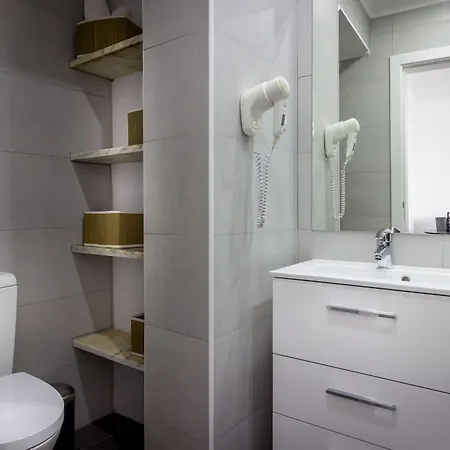 Alfama Right Point Apartment *