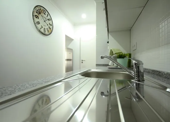 Alfama Right Point Lisboa